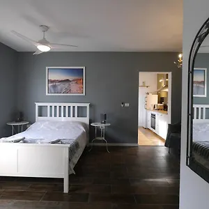  Apartment Casa Elouisa